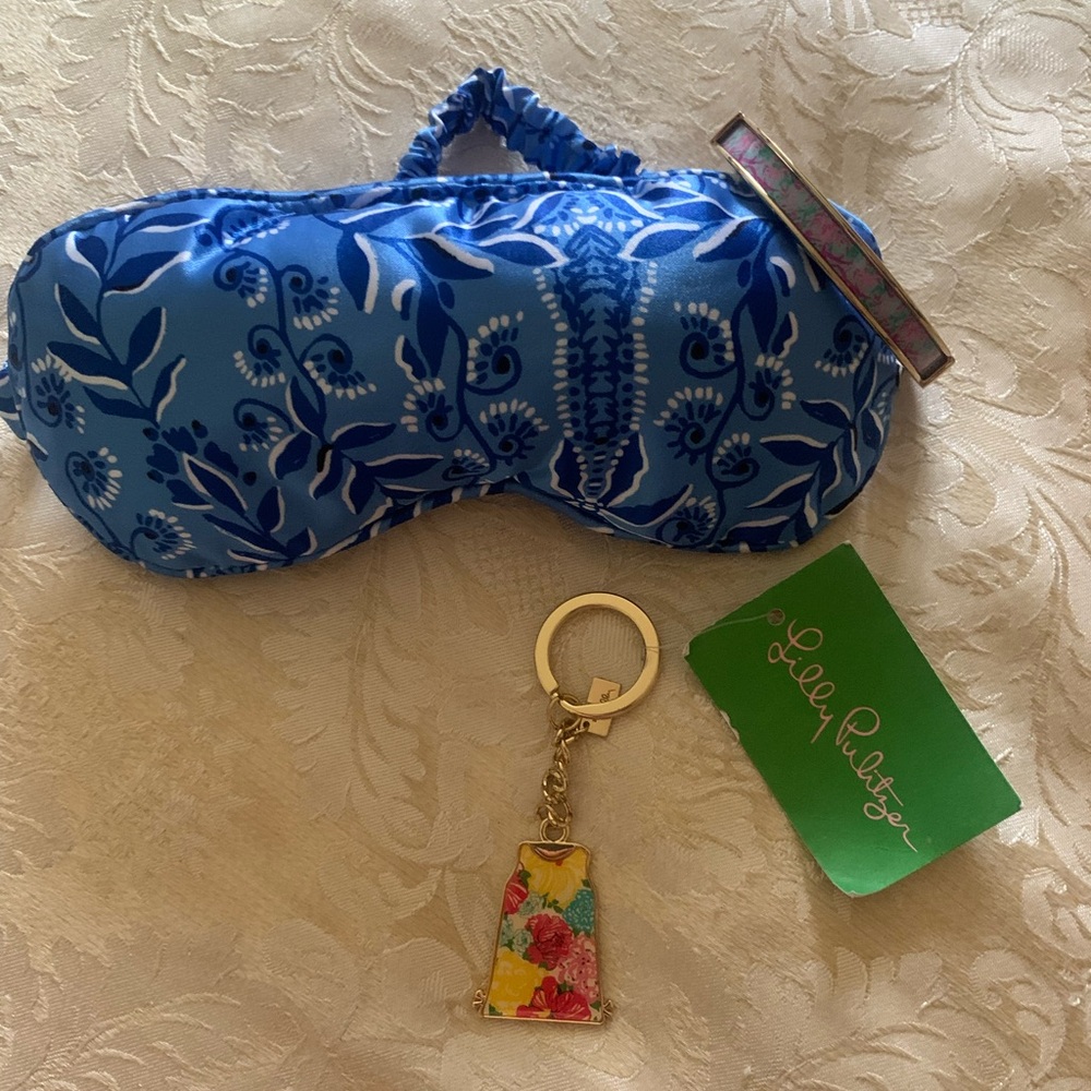 Lilly Pulitzer-NWT-3 item bundle-Bangle, Eye Mask, Key Chain-OS